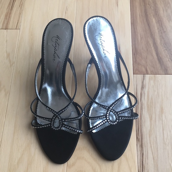 Black slip on heels with rhinestones - Picture 1 of 4